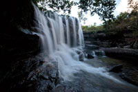 La cascada Los Pianos, Caño Cristales, departamento del Meta, muestra en su base un fuerte proceso erosivo.